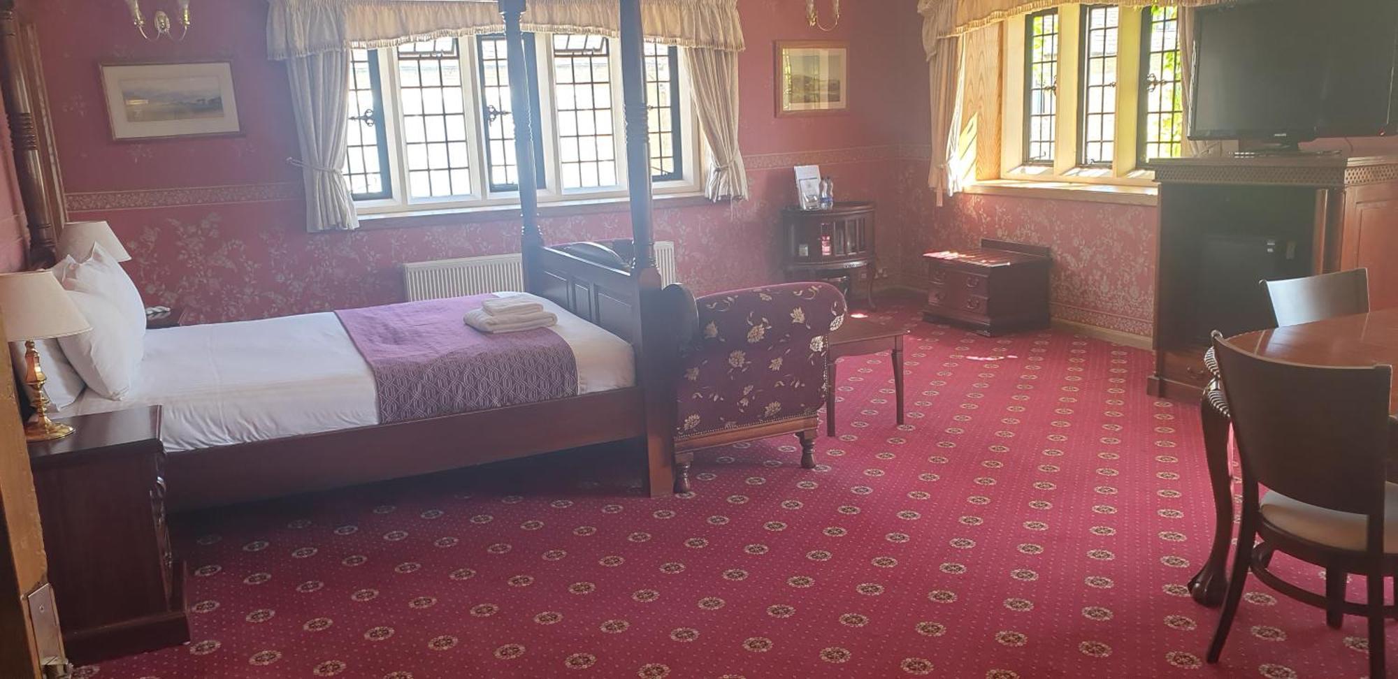Stanton House Hotel สวินดอน ภายนอก รูปภาพ